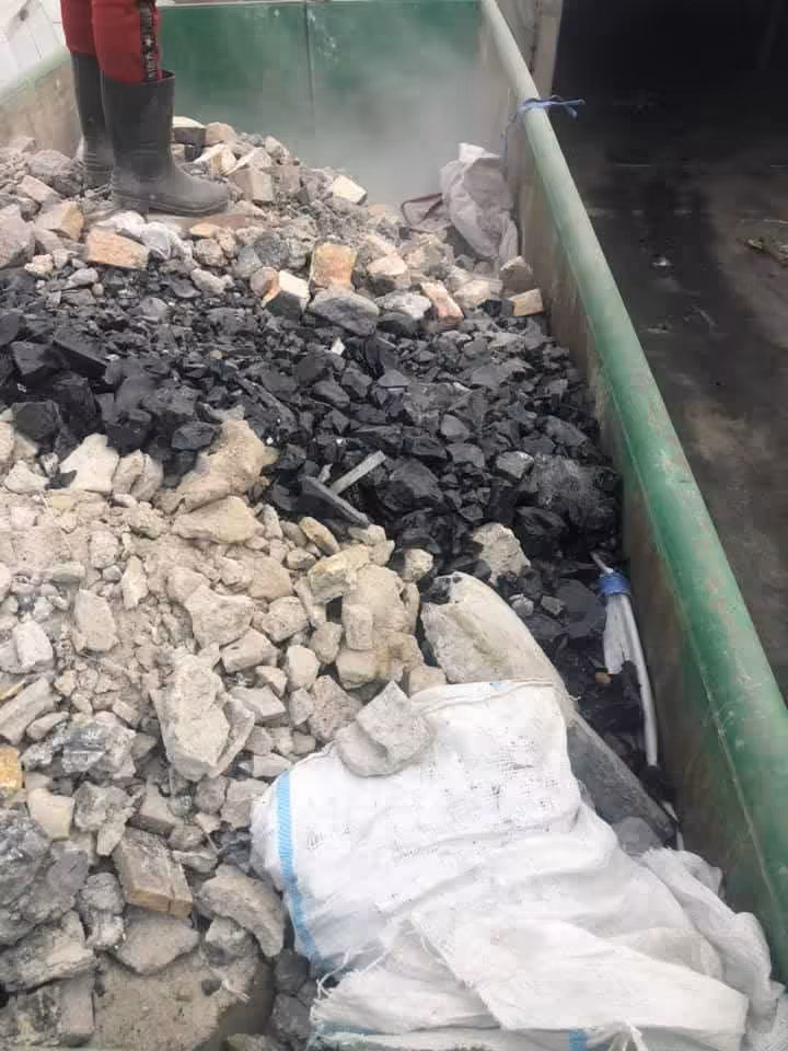 demolare anexă